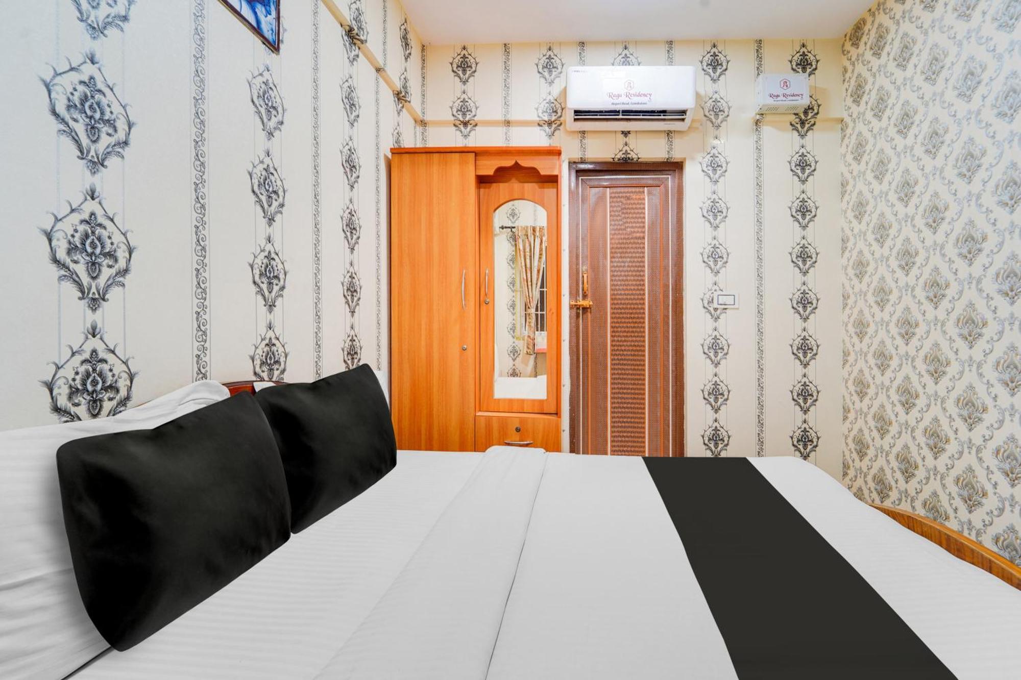Super Hotel O Airport Road Coimbatore Bagian luar foto